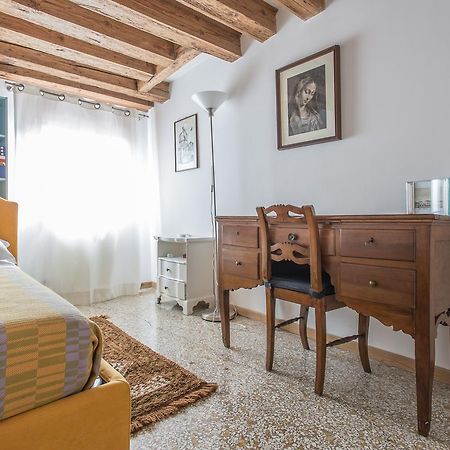 Ca' Roberta Appartement Venetië Buitenkant foto
