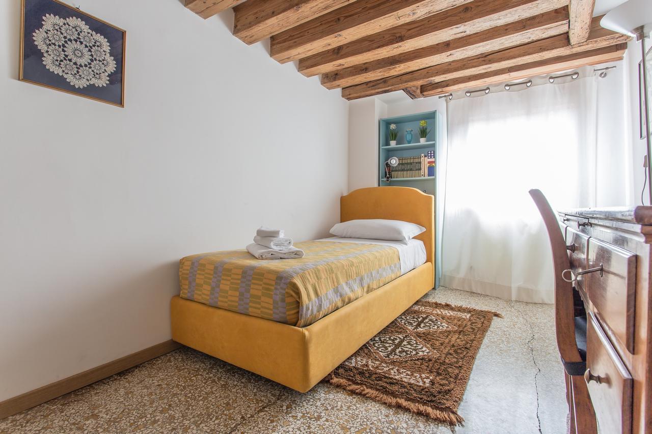 Ca' Roberta Appartement Venetië Buitenkant foto